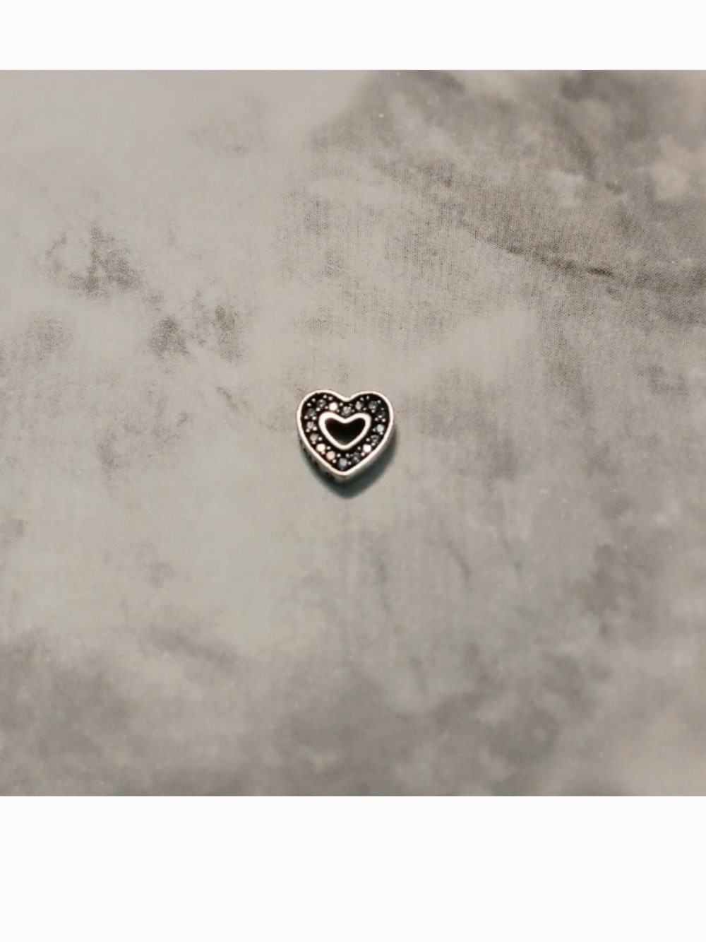 Pandora Sparkling Heart Petite Floating Locket Charm – Sterling Silver – EUC - Picture 2 of 9